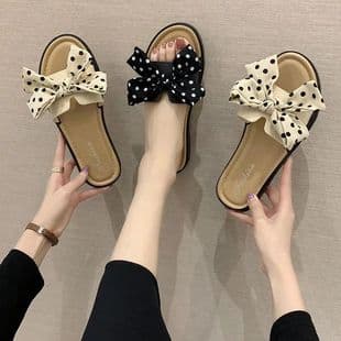 New Slippers for Women Summer Outdoor Fashion Versatile Korean Version Ins Internet Celebrity Beach Indoor Women Slippers Cool Slippers