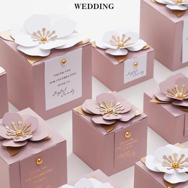 New Romantic Elegant Pink Wedding Creative Square Flower Shape Candy Box Engagement Candy Box Packaging Box Cat