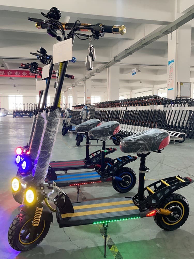 QS-079 Cross-Border Direct Supply Electric Scooter, Portable, Foldable, Standing Ride, Small Electric Commuter for Work and Errands