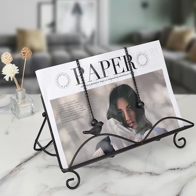 Nordic iron standing bookshelf, magazine rack, foldable newspaper stand, home and office creative handicraft storage rack