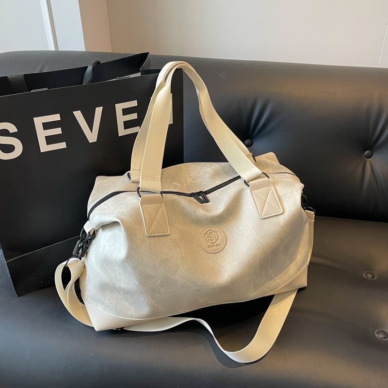 Korean Style Ins Large Bag New Gym Bag Women Casual Lightweight Crossbody Bag Single Shoulder Bag Sports Fitness Travel Bag