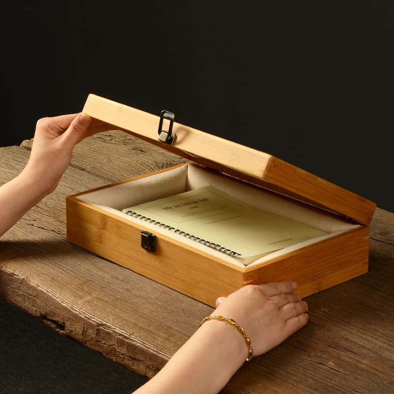 Buckle Bamboo Soft Pack Box Rectangular with Lining Solid Wood Bamboo Box Chinese Gift Box for Cosmetics Hanfu Storage Container