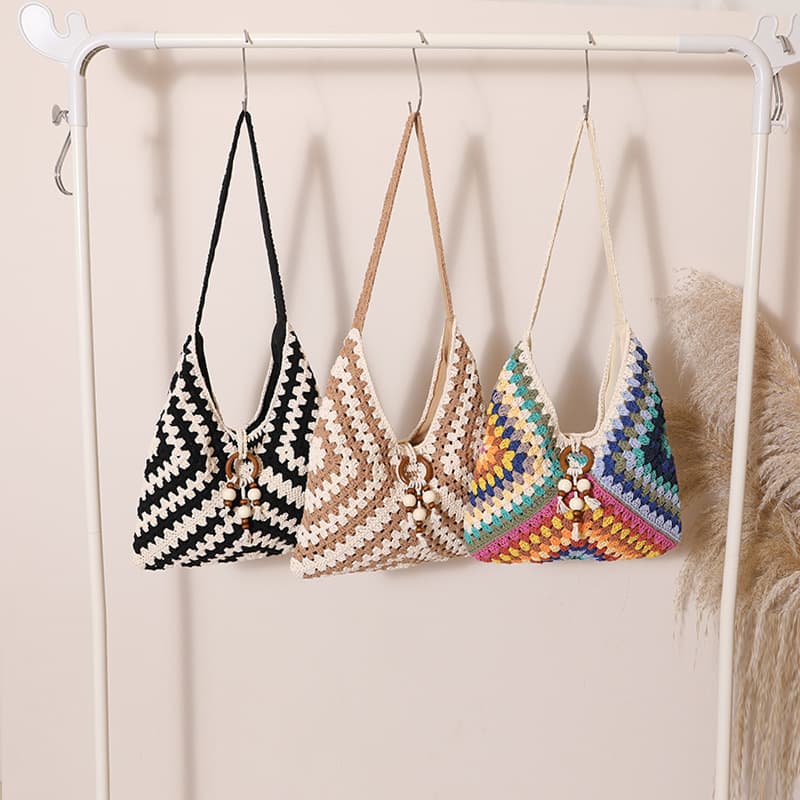 Cross-border Hot Selling Hollow Single-Shoulder Cotton Knit Bag New Tassel Straw Bag Vacation Style Beach Bag Versatile Women's Bag