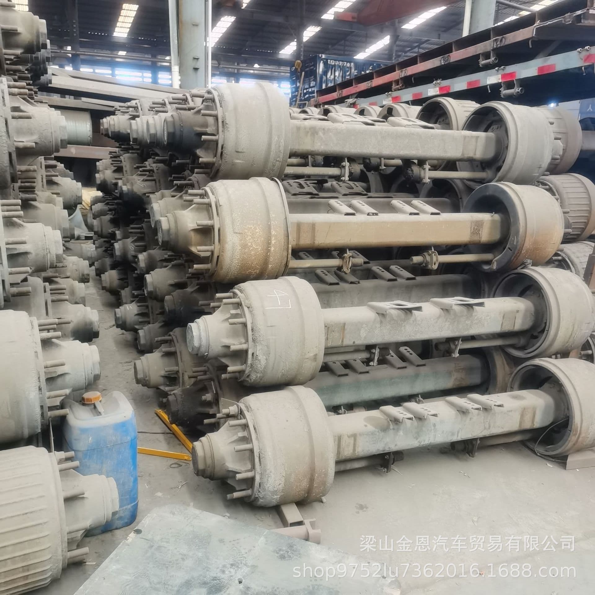 Used trailer axles, trailer rear axles, genuine Guangzhou Fuhua axles, American-style low flatbed truck axles.