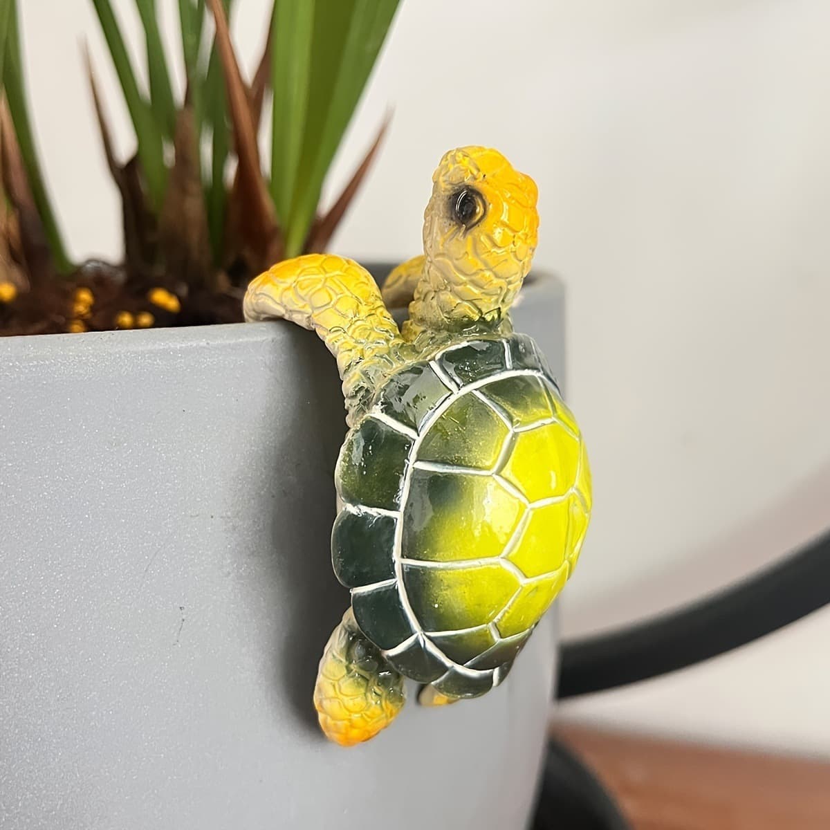 1pc Ocean Animal Turtle Resin Sculpture Decoration Garden Courtyard Flower Pot Hanging Decoration Resin Craft