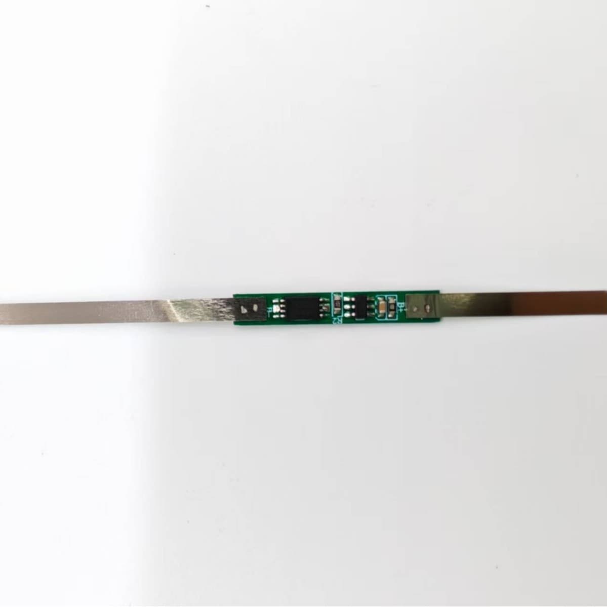 Manufacturer 3.7V Single-Cell Long Strip 18650 Lithium Battery Protection Board 3A Overcurrent with Nickel Strip Battery Accessories Wholesale