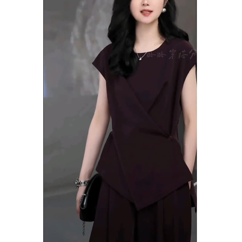 Plus Size Women's Fashion Imitation Acetate Suit, Women's Chubby Girl Irregular Cross Buckle Vest, Old Money Style Top 2579