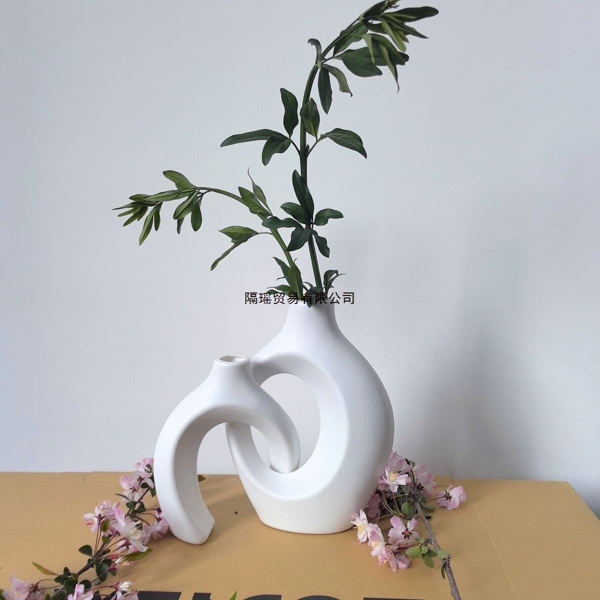 Plastic Imitation Ceramic Vase Decoration for Living Room Office Desktop Water Culture Vase Tabletop Ornament Nordic Style Flower Vessel
