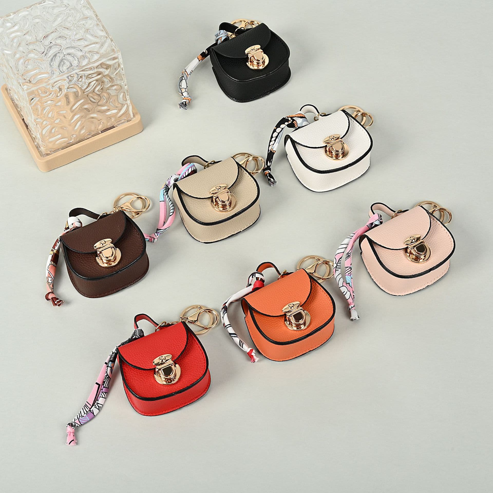 Mini bag, saddle bag, storage bag, pendant, earphones, multifunctional bag, coin purse, keychain, lipstick bag