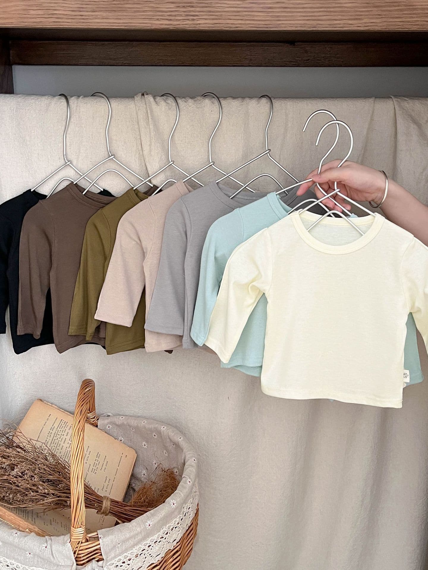 Baby Kids Long Sleeve T-Shirt Base Layer Spring Autumn New Unisex Solid Color Versatile Soft T-Shirt Top