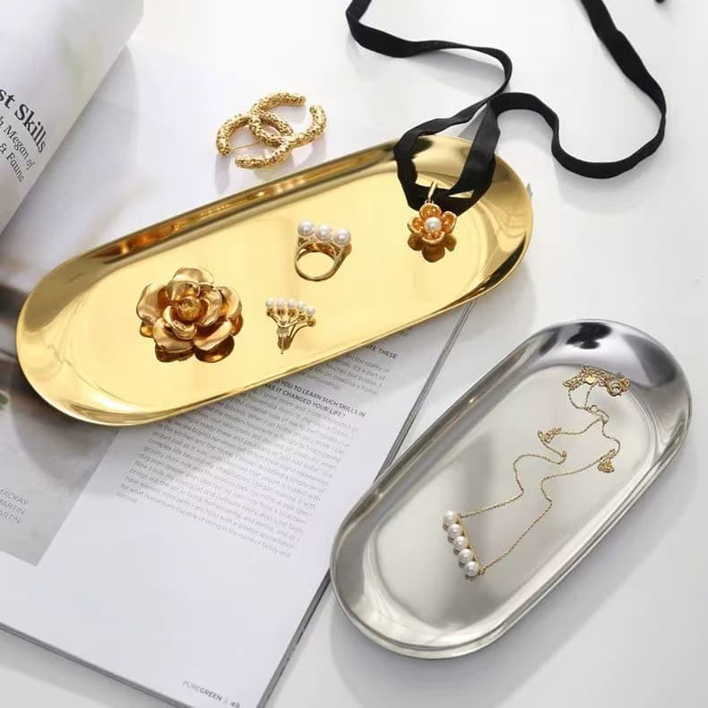 Nordic Style Stainless Steel Oval Jewelry Tray, Light Luxury Desktop Organizer, Cosmetic and Accessory Tray, Metal Iron Tray