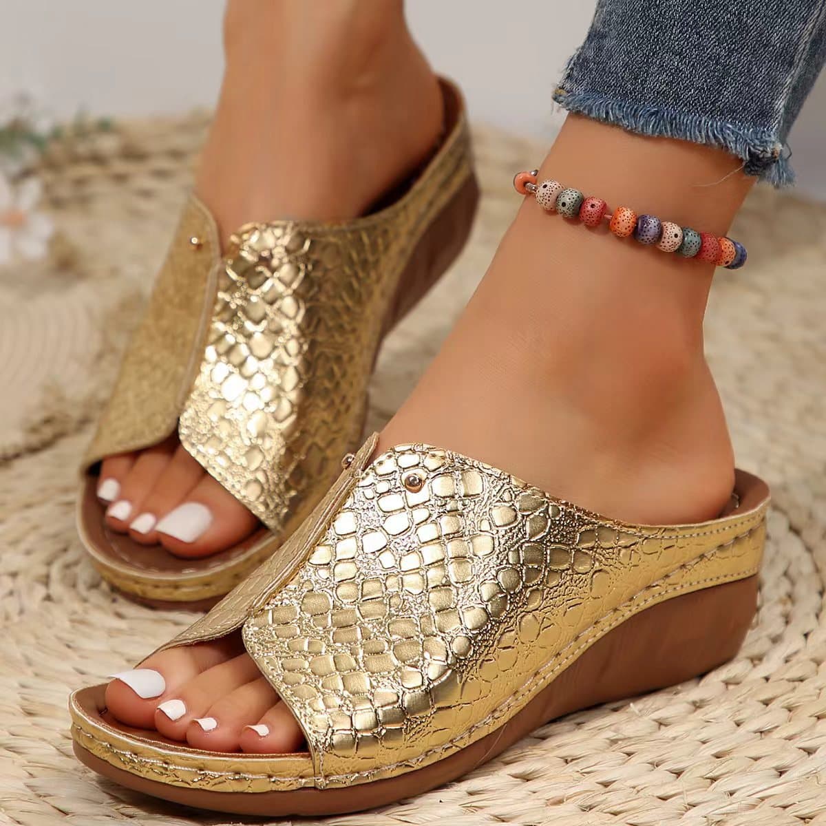 Cross-Border New Style Large Size Slippers Thick Sole Peep Toe Stitching European and American Export Women's Slippers Crocodile Grain PU Women's Slippers