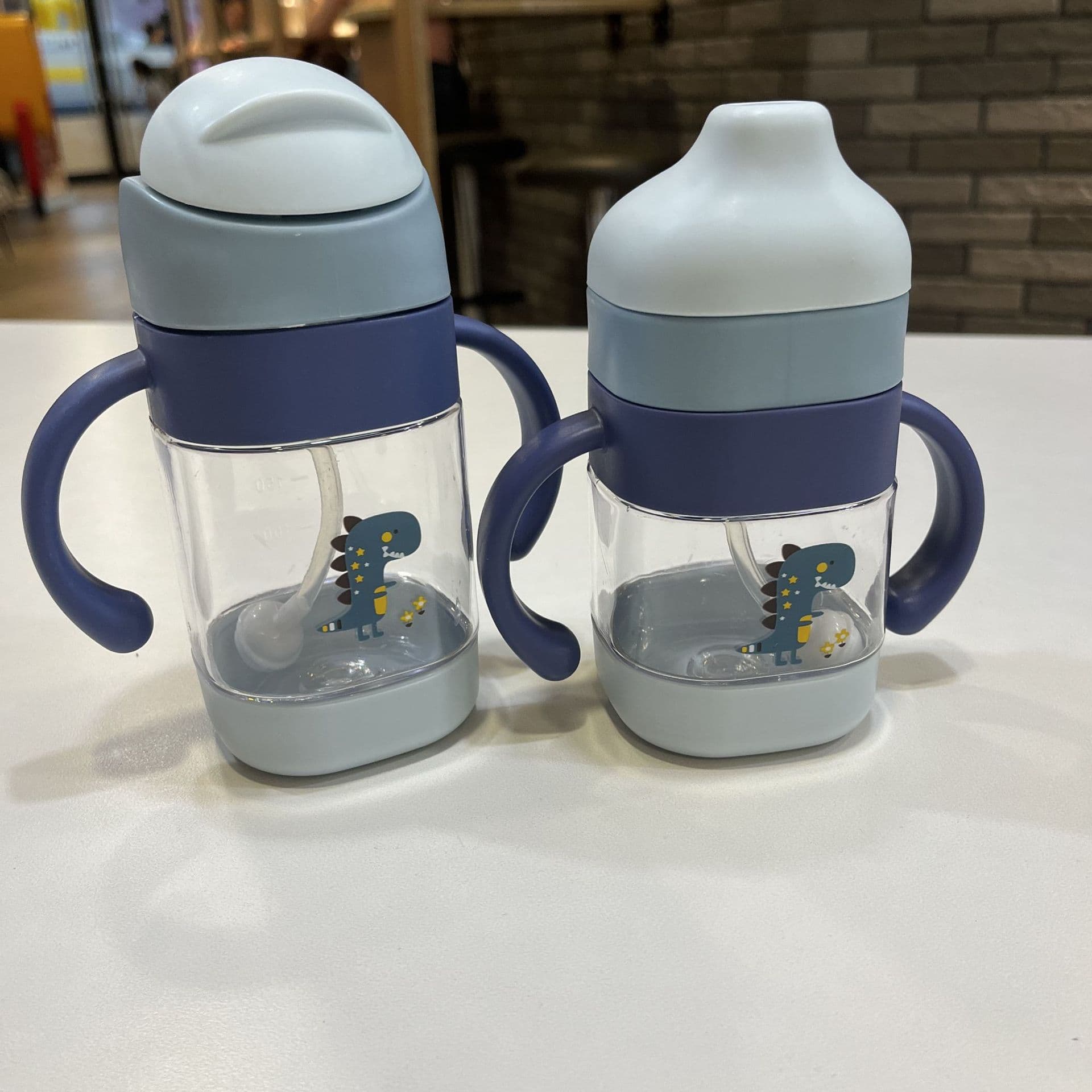New Kids Straw Cup Baby Sippy Cup High Appearance Handle Drinking Cup Infant Water Cup Cartoon Cute