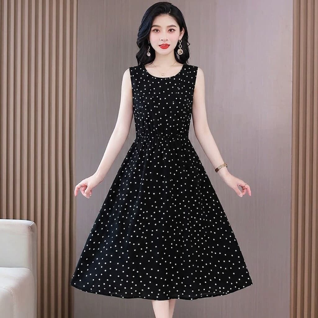 Viral Black Polka Dot Sleeveless Dress for Women, Waist-Slimming, Elegant Vest Dress, Age-Defying Long Dress for Middle-Aged and Elderly