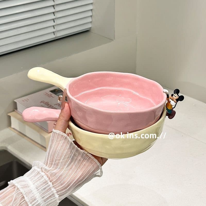 Thickened ceramic high temperature resistant beautiful handle bowl microwave oven universal high-looking baked rice bowl salad bowl wholesale