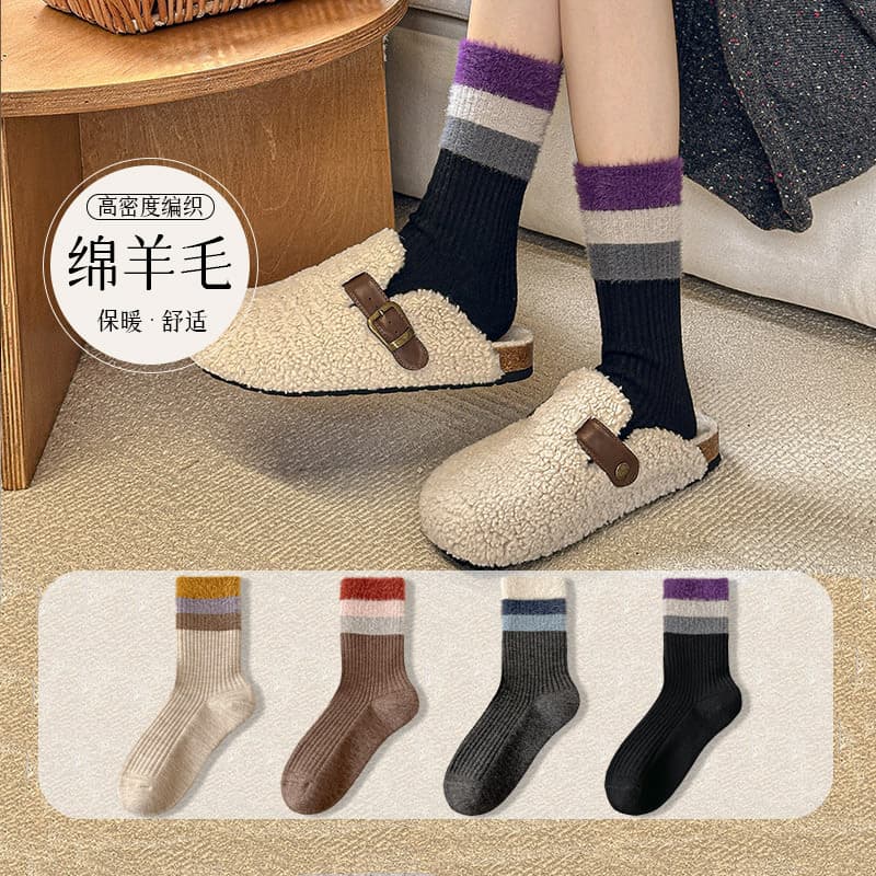 Women's Wool Socks for Autumn and Winter with Mink Fur Patch, Blogger Style Ins Winter Snow Boots Stacking Socks