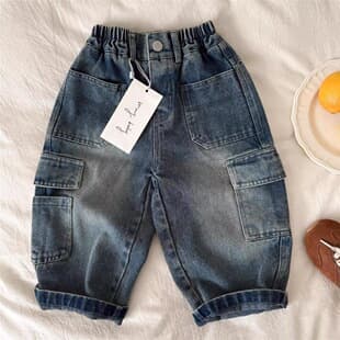 Boys Jeans 2026 Spring Autumn New Baby Old Straight Leg Pants Kids Pocket Cargo Pants Fashionable Middle Small Children