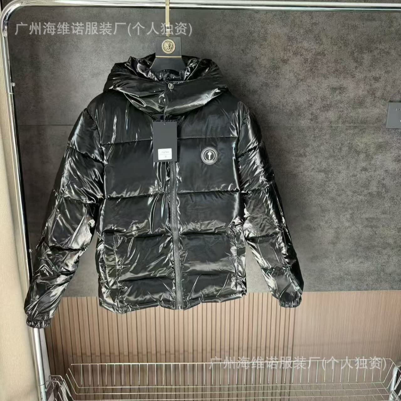 Streetwear Men's Trapstar Jacket, Shiny Puffy Thickened Cotton Jacket Correct Label Hoodie Jacket In Stock Drop Shipping