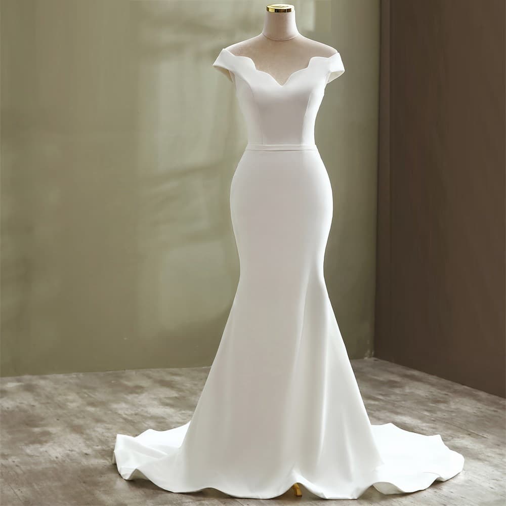 European and American Wedding Dress 2026 Spring New Collection Bride Fishtail Slimming Fashion Simple Plus Size Satin Travel Light Wedding Gown