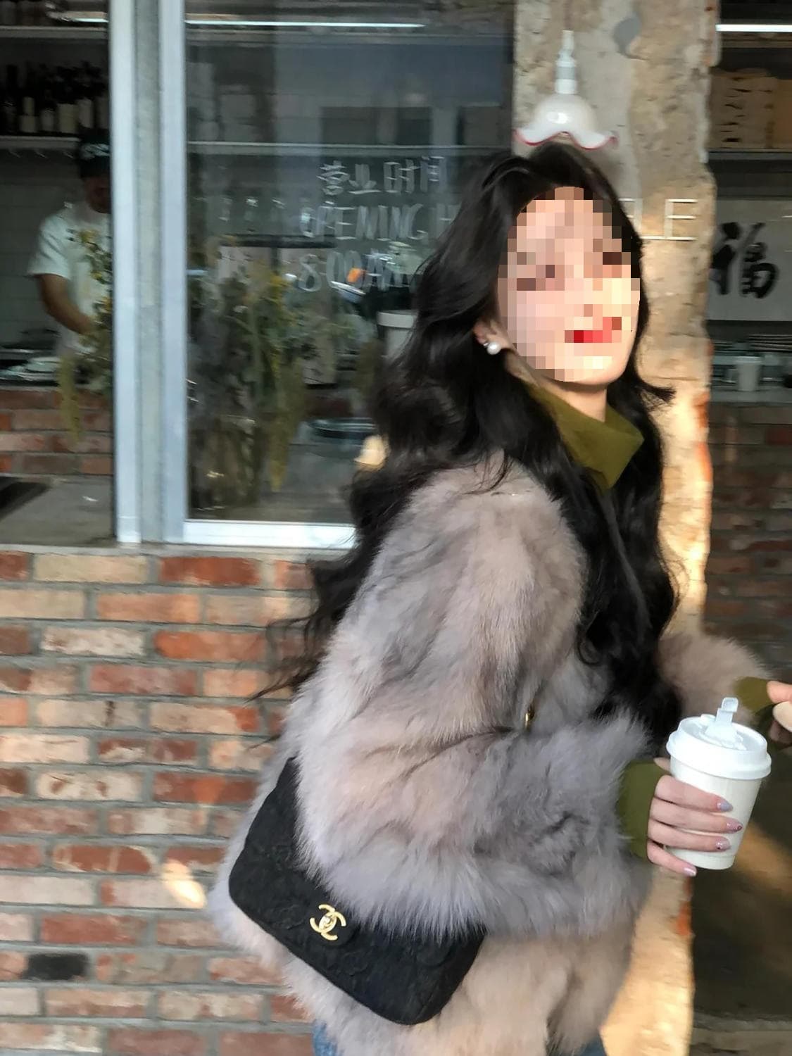 Grey Leather and Fur Blend Short Fuzzy Coat for Women, 2024 Winter New Style Elegant Lady Fur