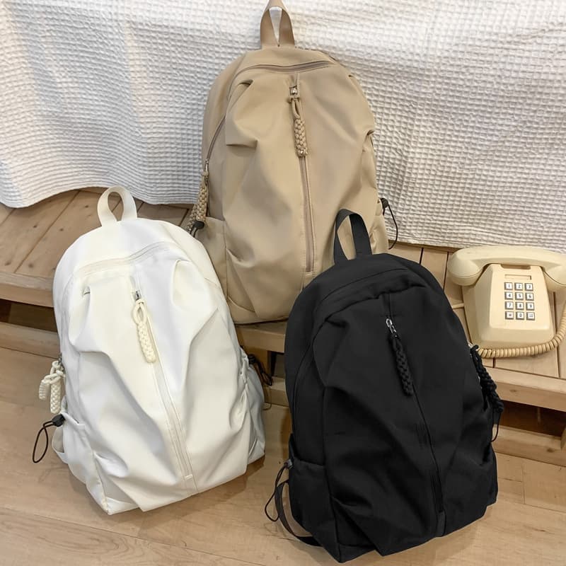 Large Capacity Casual Sports Backpack for High School and College Students Traveling Men and Women Simple Crossbody Bag