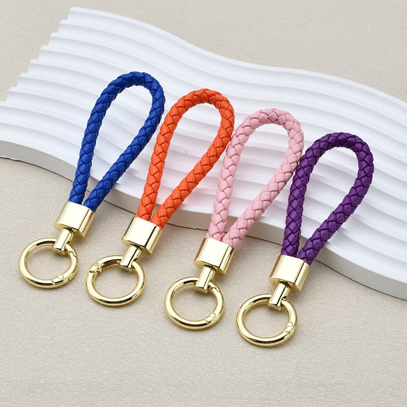 Wear-Resistant PU Knitted Car Keychain Simple Bookbag Pendant Light Luxury Couple Keyring Wrist Small Gift Key Management