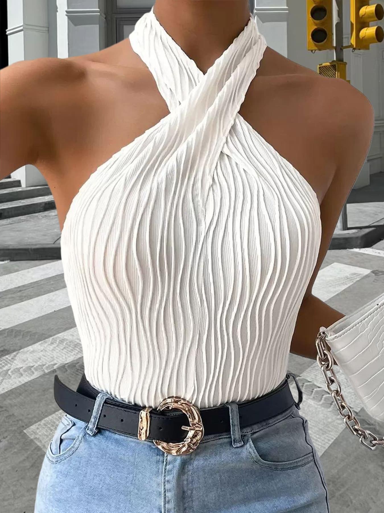 2026 Summer New Arrival Independent Station Europe and America Tiktok Cross-border Women's Sexy Halterneck Wavy Pattern Solid Color Vest
