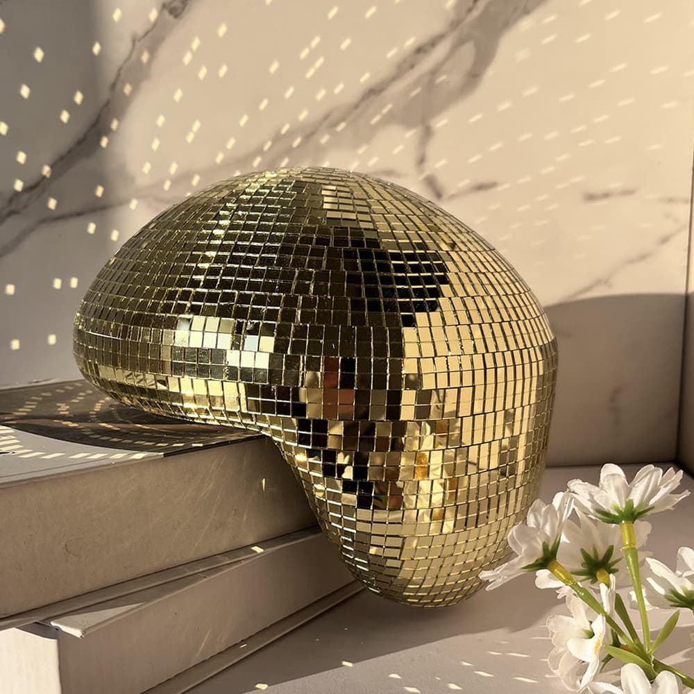 Cross-border Disco Ball Mirrored Reflective Melting Ball Patch Glass Craft Indoor Niche Unique Ornament