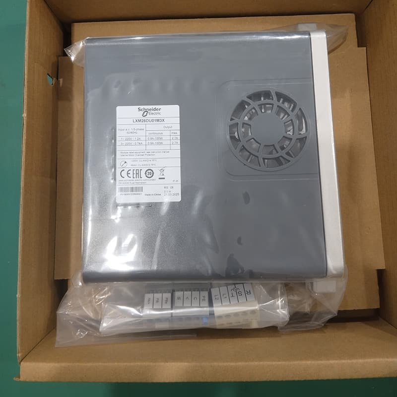 LXM26DU01M3X Schneider AC Servo Motor Driver 100W Schneider Servo Driver