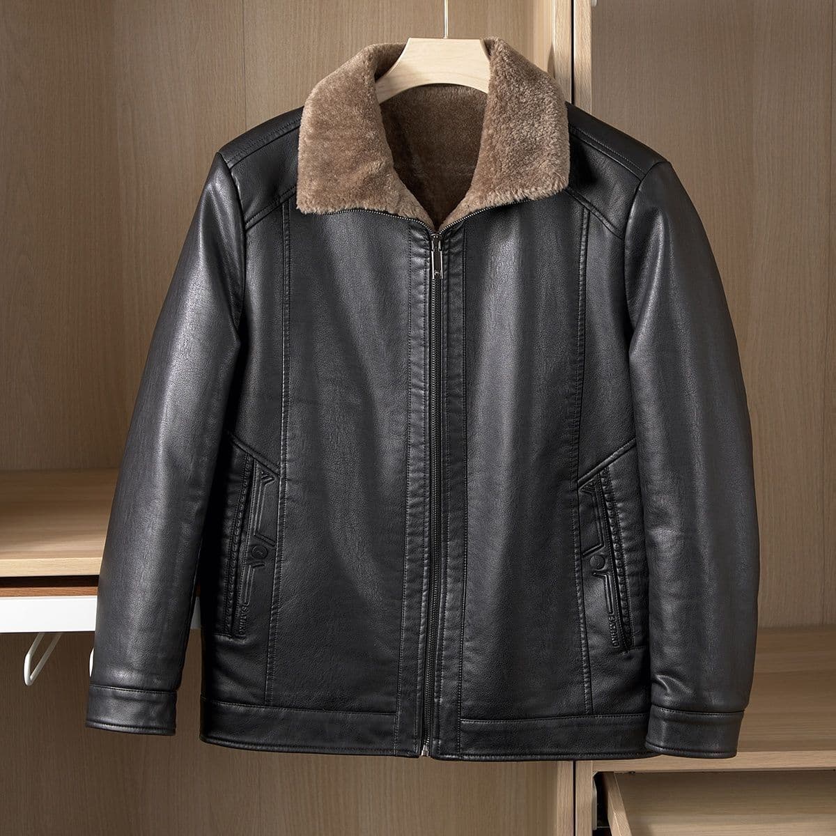 Winter Middle-Aged Men's Fleece-Lined Thickened Leather Jacket, Warm Leather Jacket for Elderly Fathers, Winter Clothing for Middle-Aged and Elderly Men, Grandpa Clothing