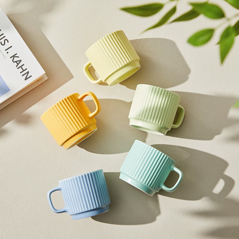 Nordic Style Ceramic Mug Creative Office Coffee Cup High Aesthetic Value Wholesale Price for Business And Home Use
