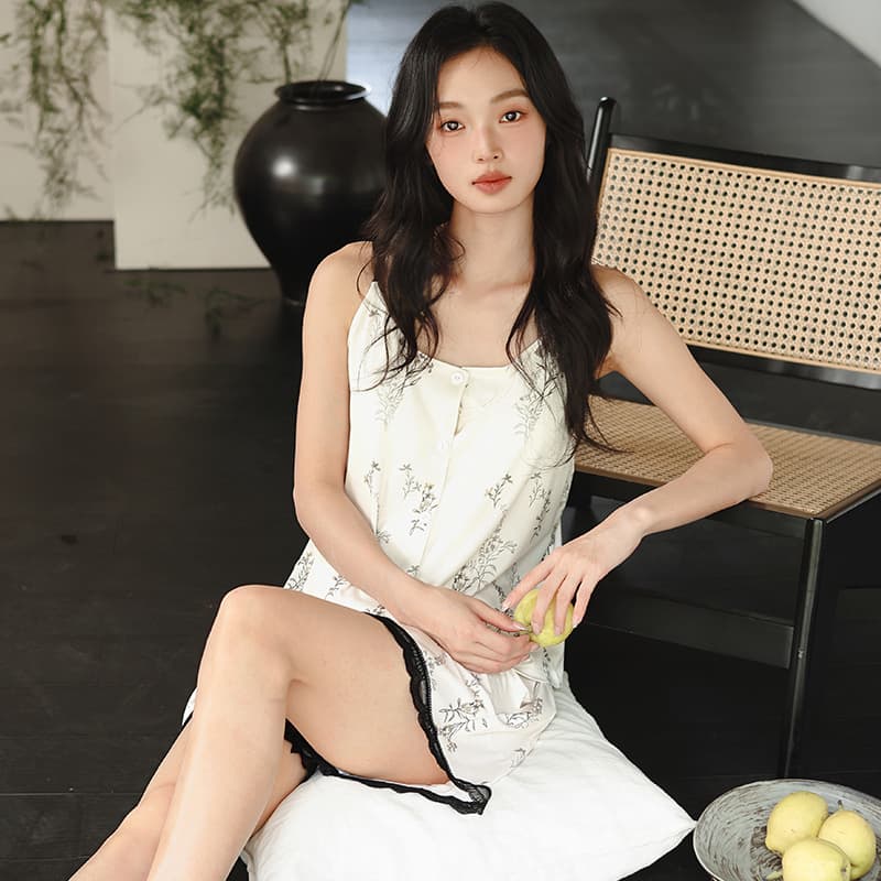 2025 Summer New Cross-Border Popular Ice Silk Thread [with Breast Pad] Pajamas Women's Suspender Shorts Home Clothes