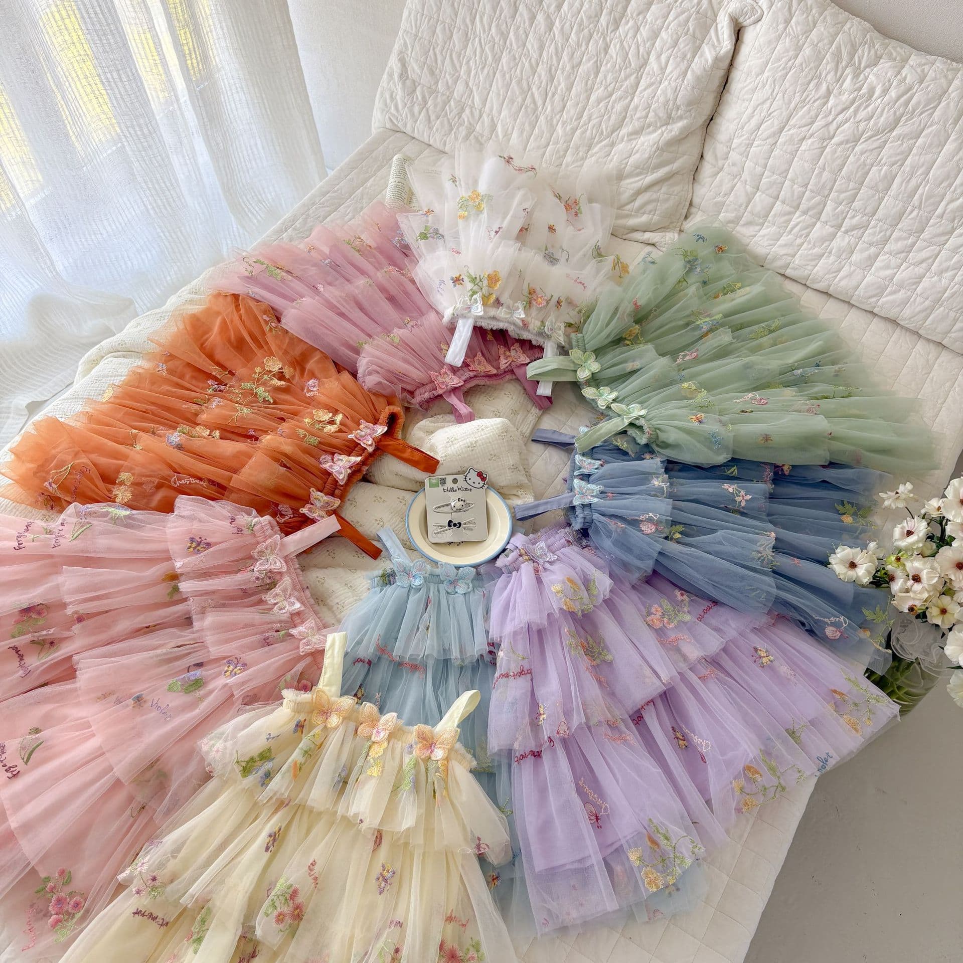 New Children's Dress Embroidered Butterfly Small Flower Suspender Dress Kids Birthday Mesh Cake Dress Princess Tutu Dress Baby