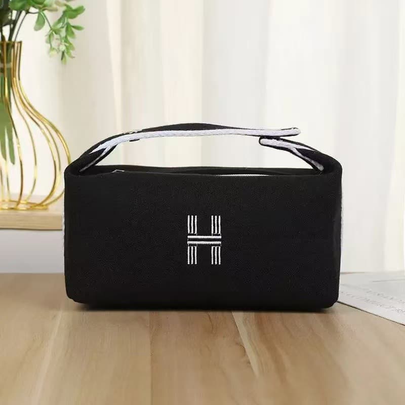 New Minimalist Cosmetic Bag High-Fashion Eyebrow Pencil Lipstick Skincare Organizer Large Capacity Toiletry Pouch for Middle and High School Students