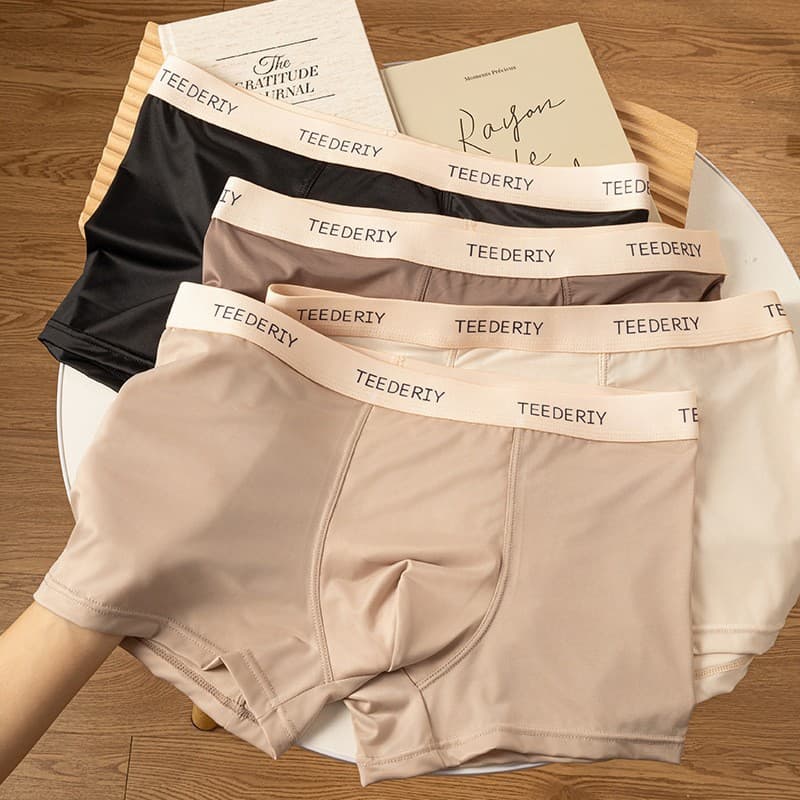 Student Men's Ice Silk Large Size Boxer Briefs, Naked Feel, Seamless, High Elasticity, Comfortable, Teenager Flat Shorts