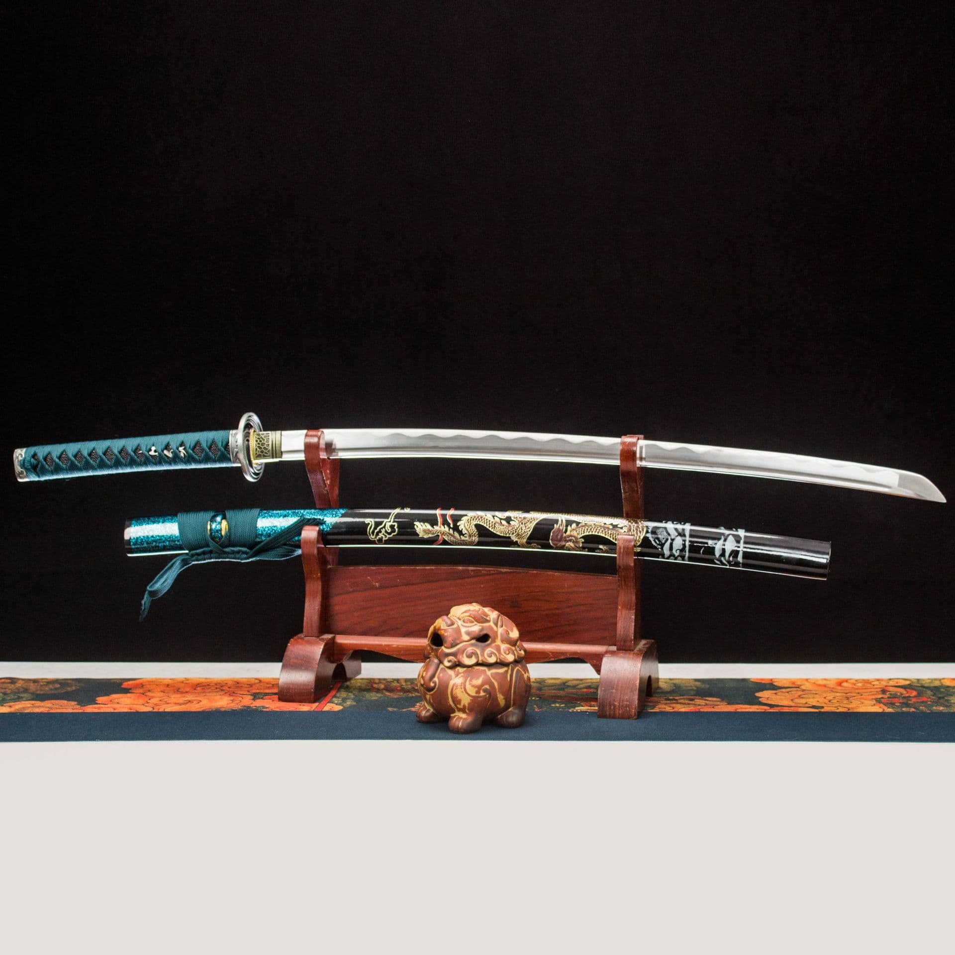 Longquan Hand-Forged 1060 High Manganese Steel Katana Japanese Command Sword, Hard, Unsharpened