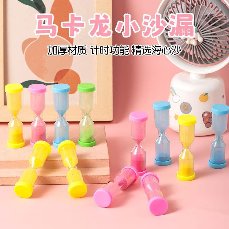 Children's mini hourglass nostalgic toy, student timer, desktop decoration ornament, kindergarten gift wholesale