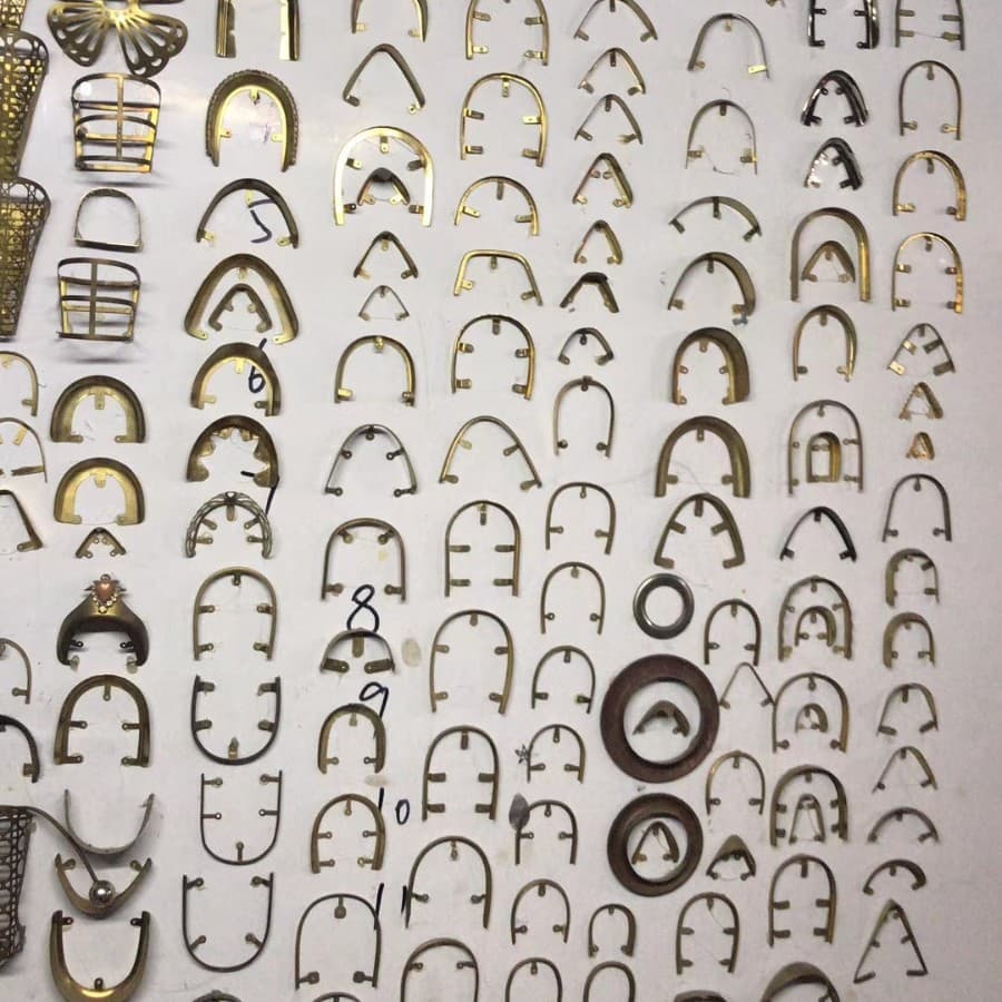 Brass and iron shoe toe accessories, metal shoe toe hardware, shoe buckle, metal shoe toe and heel, jindaw