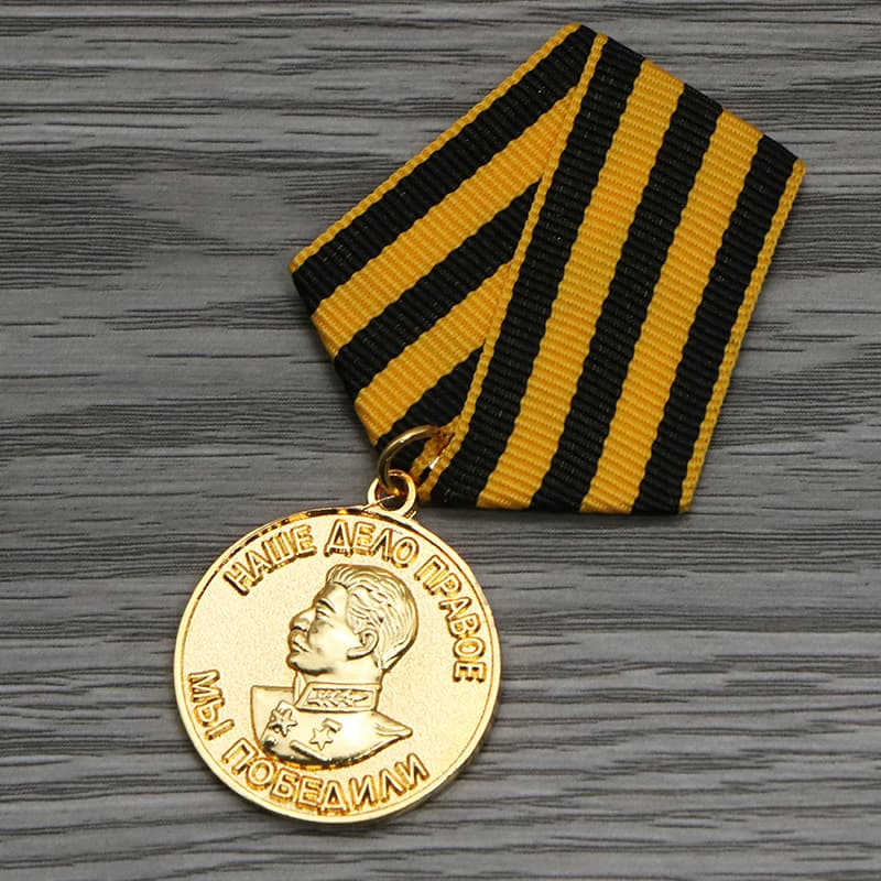 In Stock Replica Stalin Soviet Great Patriotic War Victory Day Commemorative Medal German War Medal CCCP Order