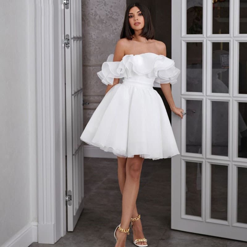 New French Style White One-Shoulder Light Wedding Dress Simple Banquet Birthday Party Short Dress for Petite Women