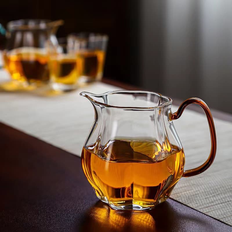 Japanese Style Melon-Ridged Fairness Cup, High Borosilicate Glass High-End Public Cup Tea Divider for Brewing Kungfu Tea Set