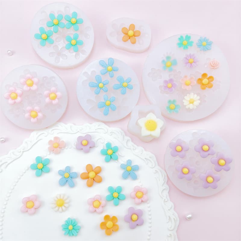 Multiple Five-Petal Flower Silicone Molds for DIY Fondant, Chocolate Cake Baking Decoration, Resin, and Clay Molds