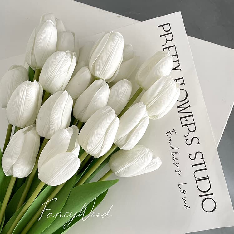 High-End Artificial Flowers, Hand-Feel Moisturizing Tulips, Photography Props, Home Decoration Fake Flowers, Factory Direct