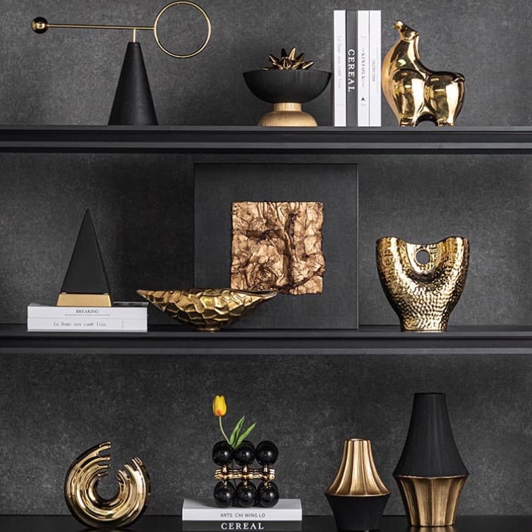Yibeizi High-end Light Luxury Gold Geometric Art Ornament for Living Room Wine Cabinet Showroom Open Shelf Bookcase Decoration