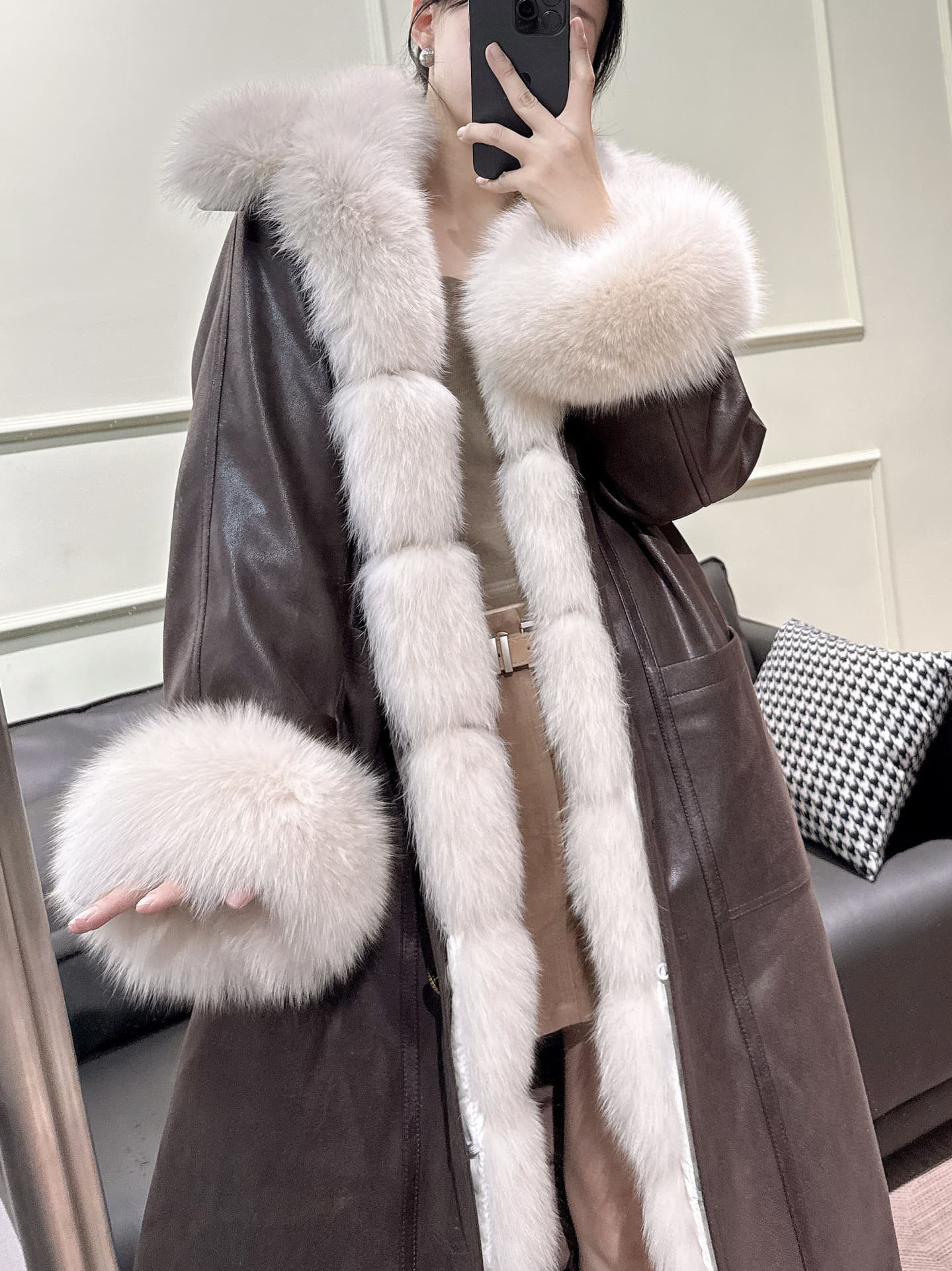 New Goose Down Coat with Fox Fur Collar, One-Piece Drop Shipping, Women's Long Parka, Plus Size Fur Coat