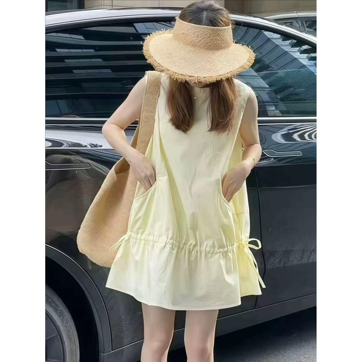 Sleeveless vest dress, drawstring waist skirt, women's summer new style, this year's popular French short skirt