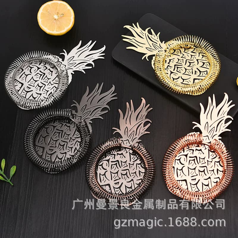 Manufacturer wholesale stainless steel pineapple filter, creative bar fancy cocktail shaker tool, cross-border stock