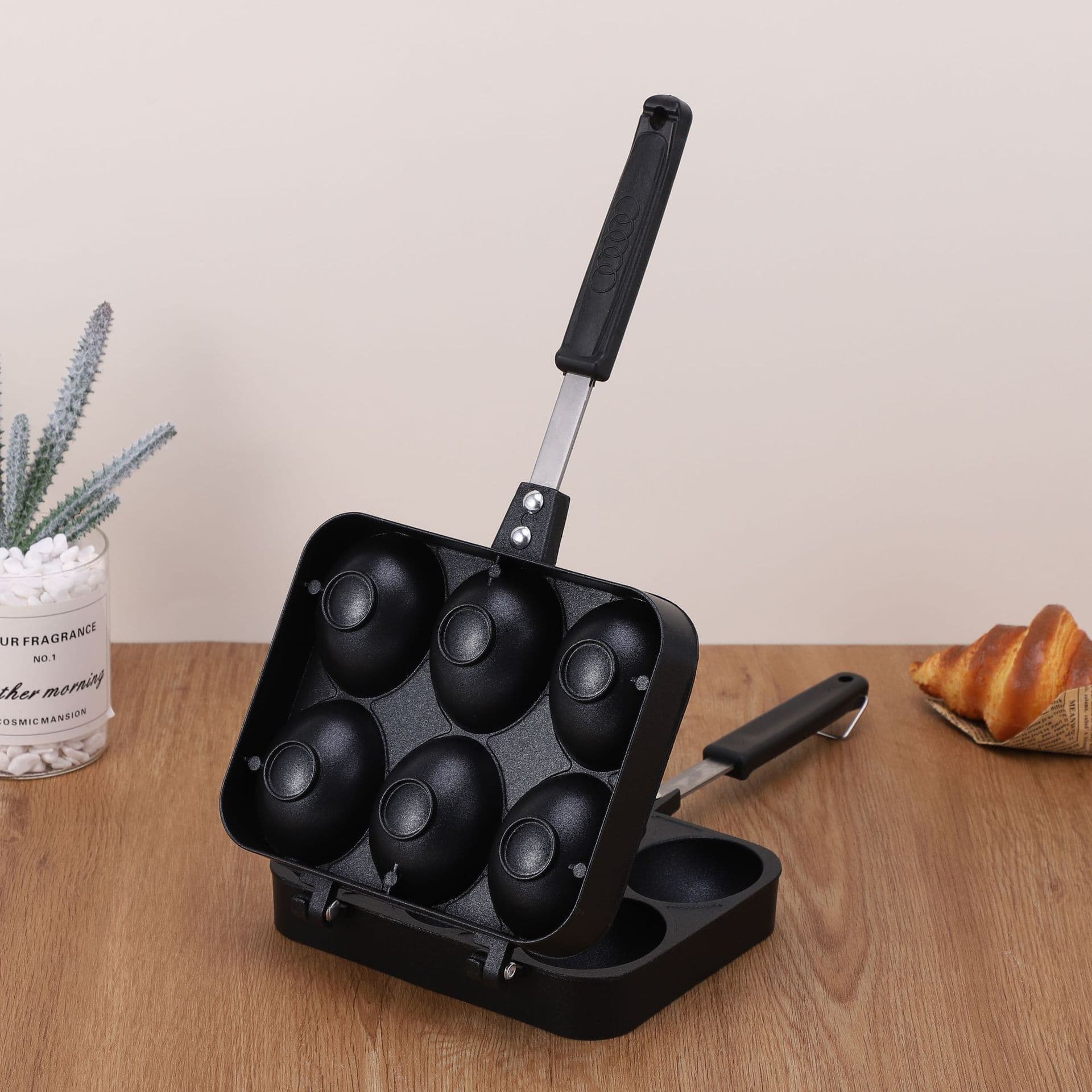 Commercial Stall Use Bursting Smiley Egg Puff Cake Mold, Household Large Egg Puff Maker, Universal Gas-Powered Hong Kong Style Egg Waffle Machine