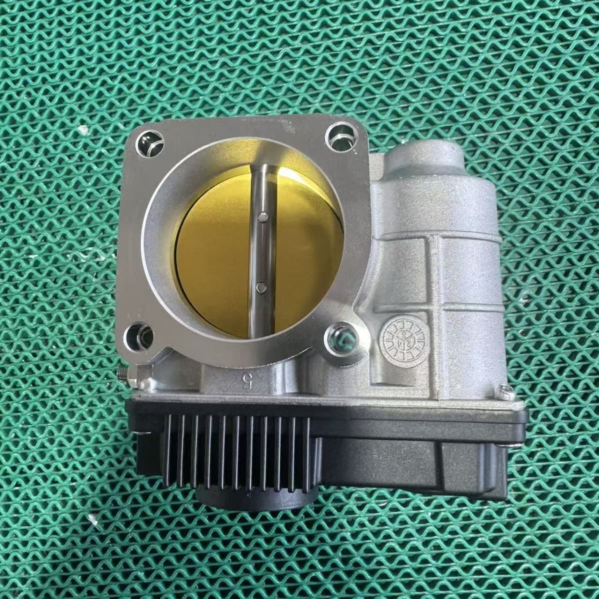 Factory Wholesale 16119-AE013 For Nissan Auto Throttle Body