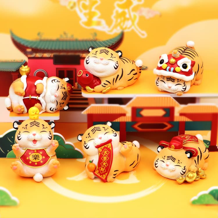 Huhushengwei blind box trendy toys Internet celebrity hand-made desktop doll tiger ornaments car car interior accessories